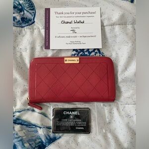 EUC Chanel Hot Pink Quilted Wallet